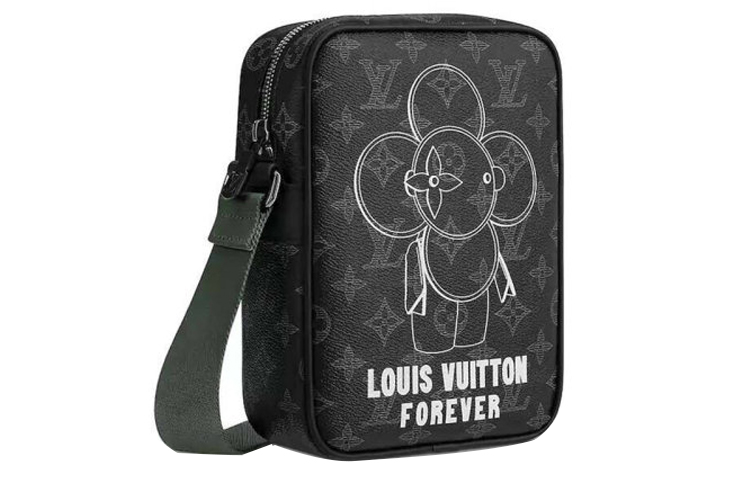 LOUIS VUITTON Маленький холщовый рюкзак с кожаной лямкой через плечо
LOUIS VUITTON Маленький холщовый рюкзак с кожаной лямкой через плечо
