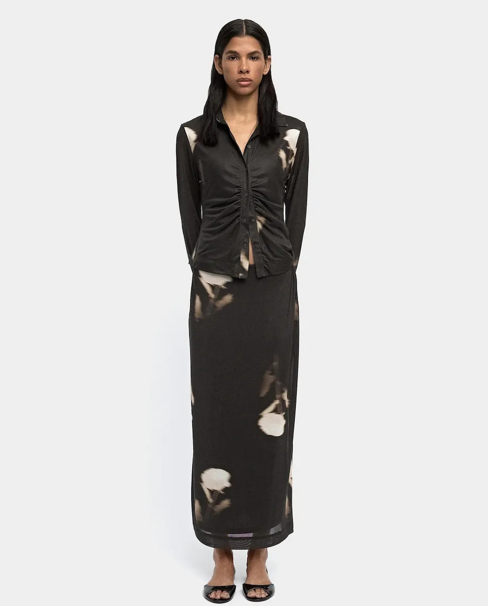 Длинная атласная юбка с животным принтом Parfois, мультиколор
Длинная атласная юбка с животным принтом Parfois, мультиколор