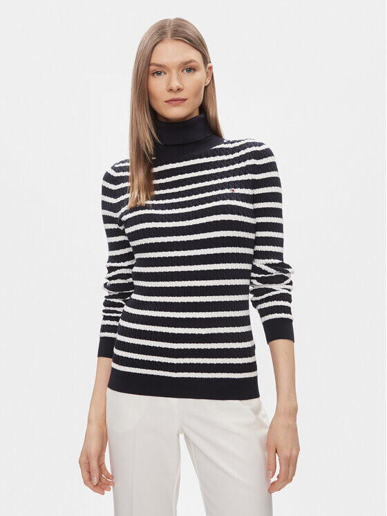 Свитер с высоким воротником приталенного кроя Tommy Hilfiger, синий
Свитер с высоким воротником приталенного кроя Tommy Hilfiger, синий