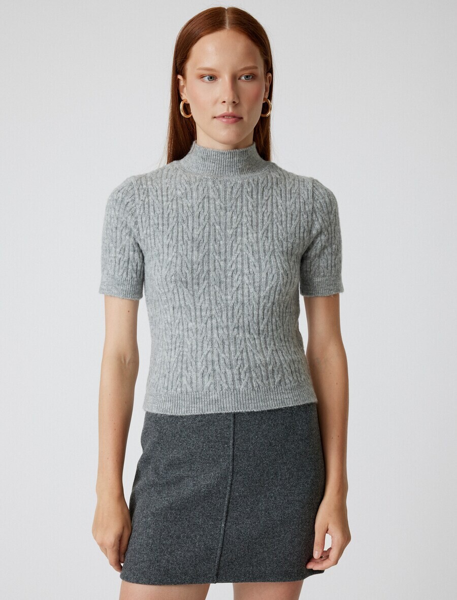 Тонкий вязаный свитер Koton Sweater, серый
Тонкий вязаный свитер Koton Sweater, серый