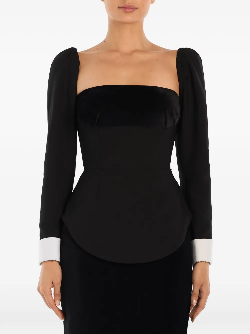 Бархатный топ с длинными рукавами Post Meridiem, черный
Бархатный топ с длинными рукавами Post Meridiem, черный