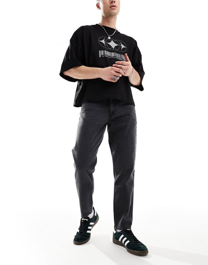 Черные классические жесткие джинсы ASOS DESIGN
Черные классические жесткие джинсы ASOS DESIGN