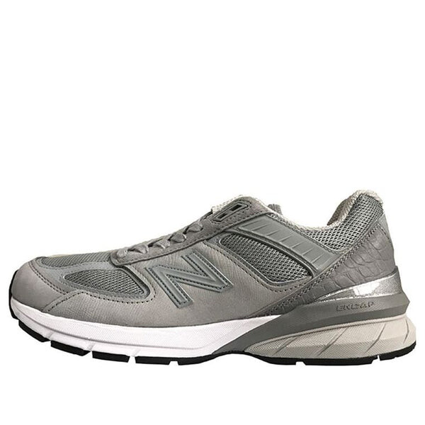 Кроссовки, Дизайнерская одежда x 990v5, сделано в США New Balance, серый
Кроссовки, Дизайнерская одежда x 990v5, сделано в США New Balance, серый