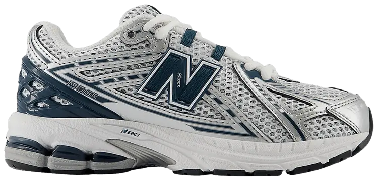 Кроссовки New Balance 1906R Little Kid 'Silver Metallic Deep Ocean', серый
Кроссовки New Balance 1906R Little Kid 'Silver Metallic Deep Ocean', серый