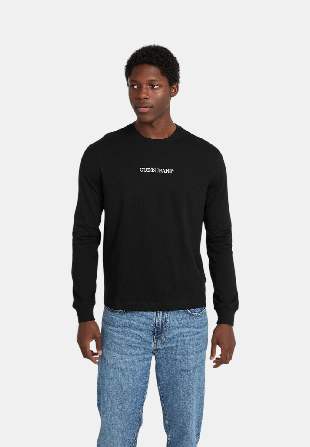 Толстовка Guess, черный
Толстовка Guess, черный