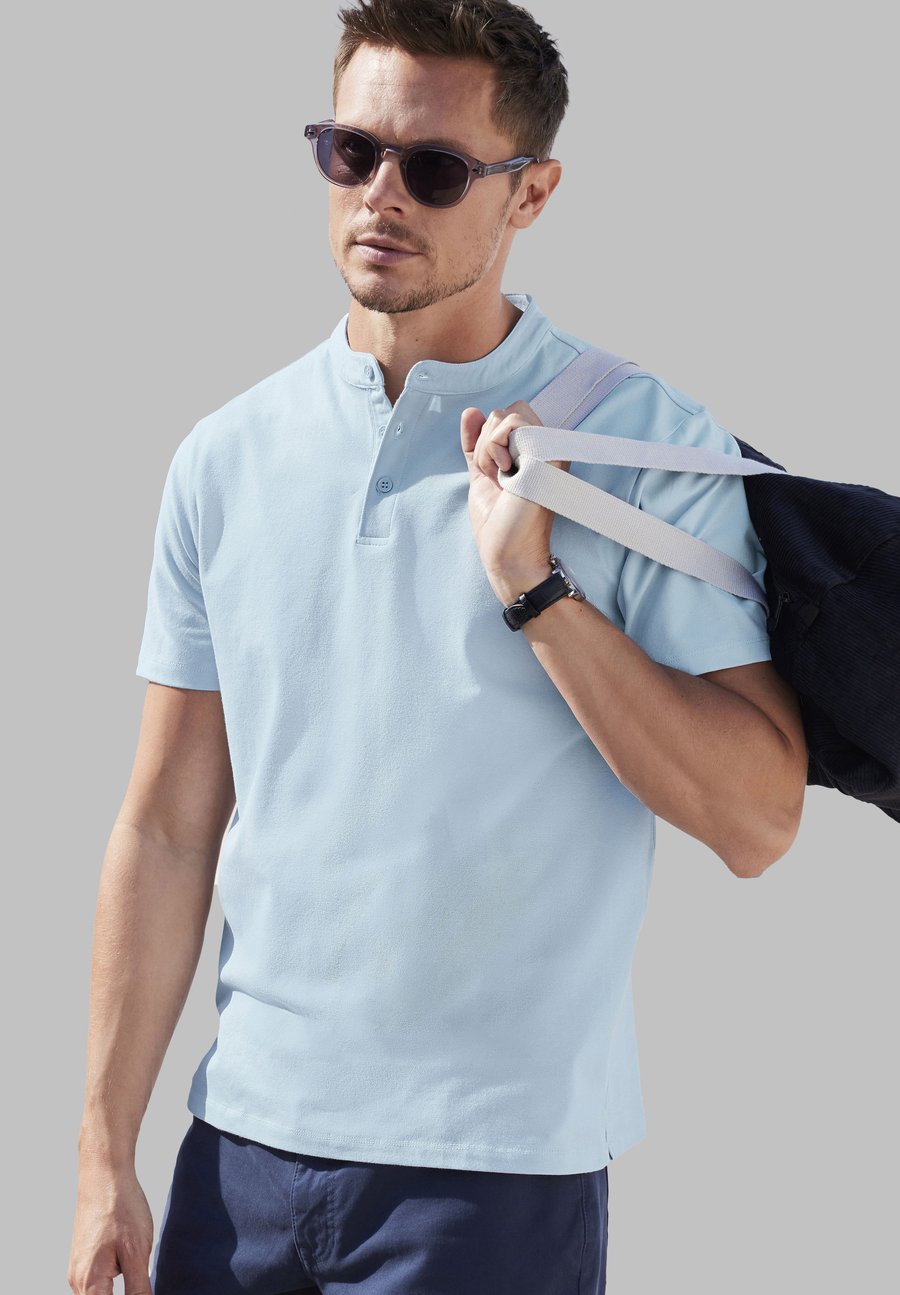 Футболка john devin Basic T-shirt, Hellblau/Light Blue, Синий, Футболка john devin Basic T-shirt, Hellblau/Light Blue
Футболка john devin Basic T-shirt, Hellblau/Light Blue, Синий, Футболка john devin Basic T-shirt, Hellblau/Light Blue