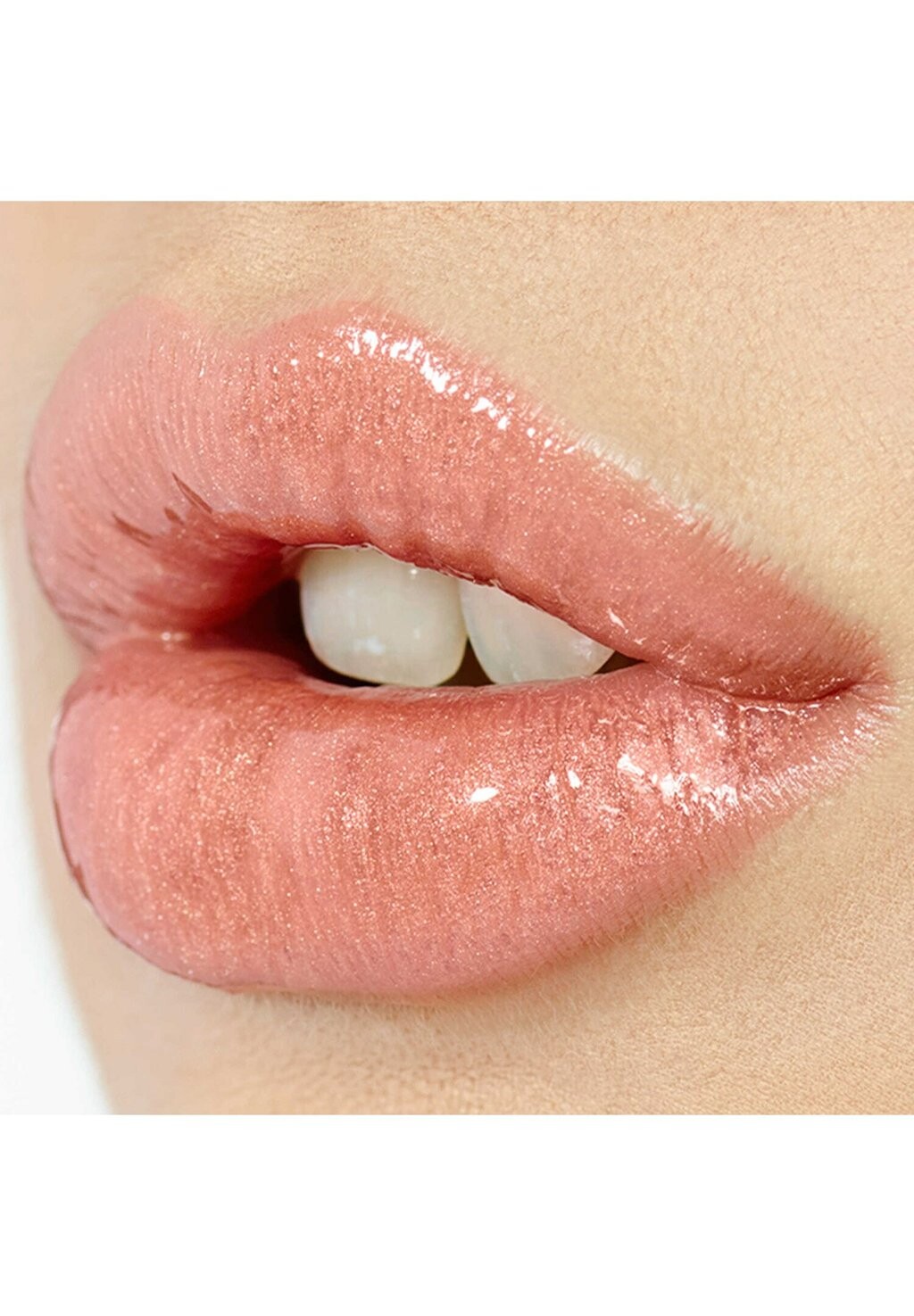 Блеск для губ Lip Lustre Charlotte Tilbury, бежевый
Блеск для губ Lip Lustre Charlotte Tilbury, бежевый