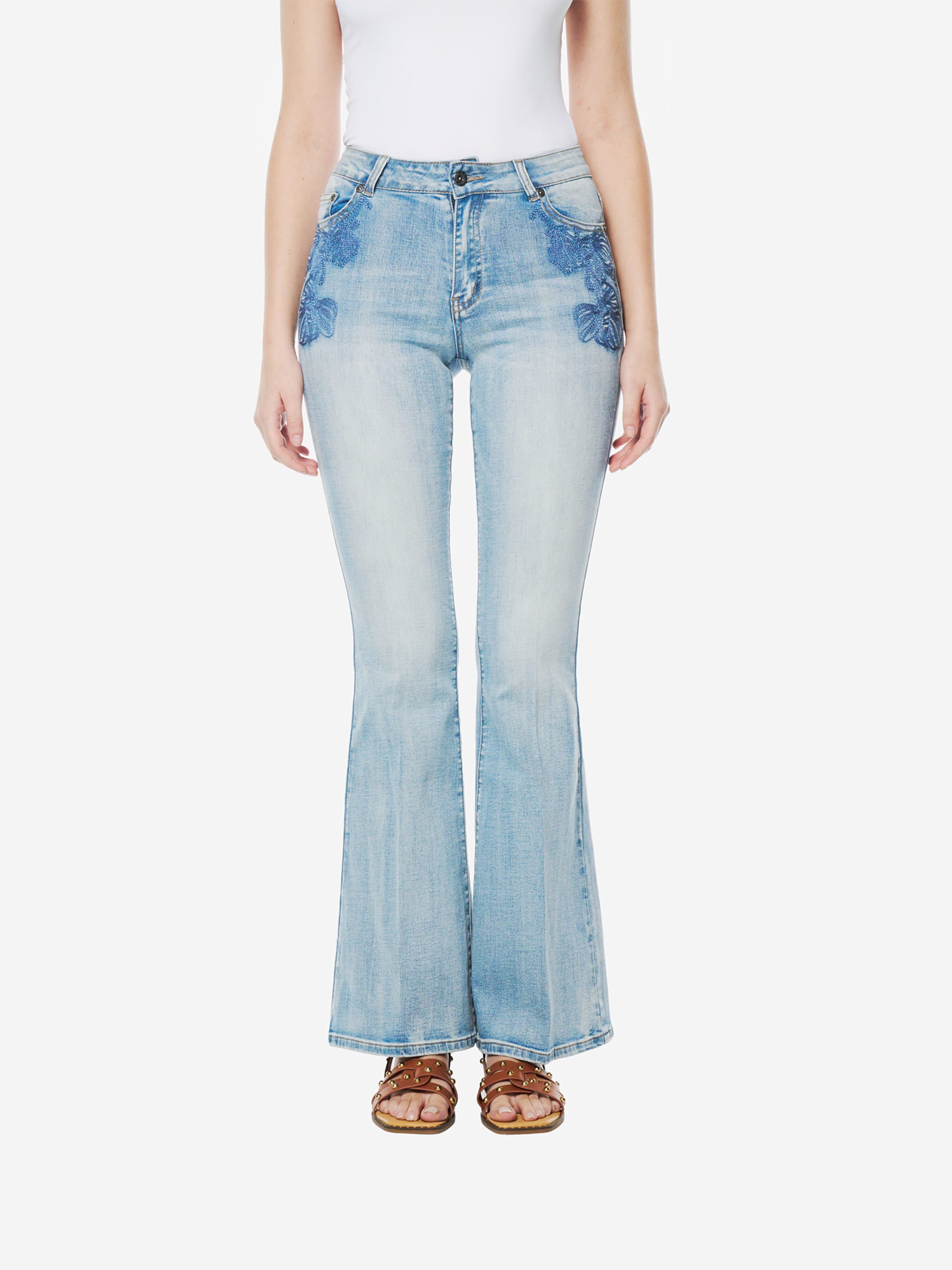 KOROSHI Джинсы клеш в синем дениме
KOROSHI Джинсы клеш в синем дениме