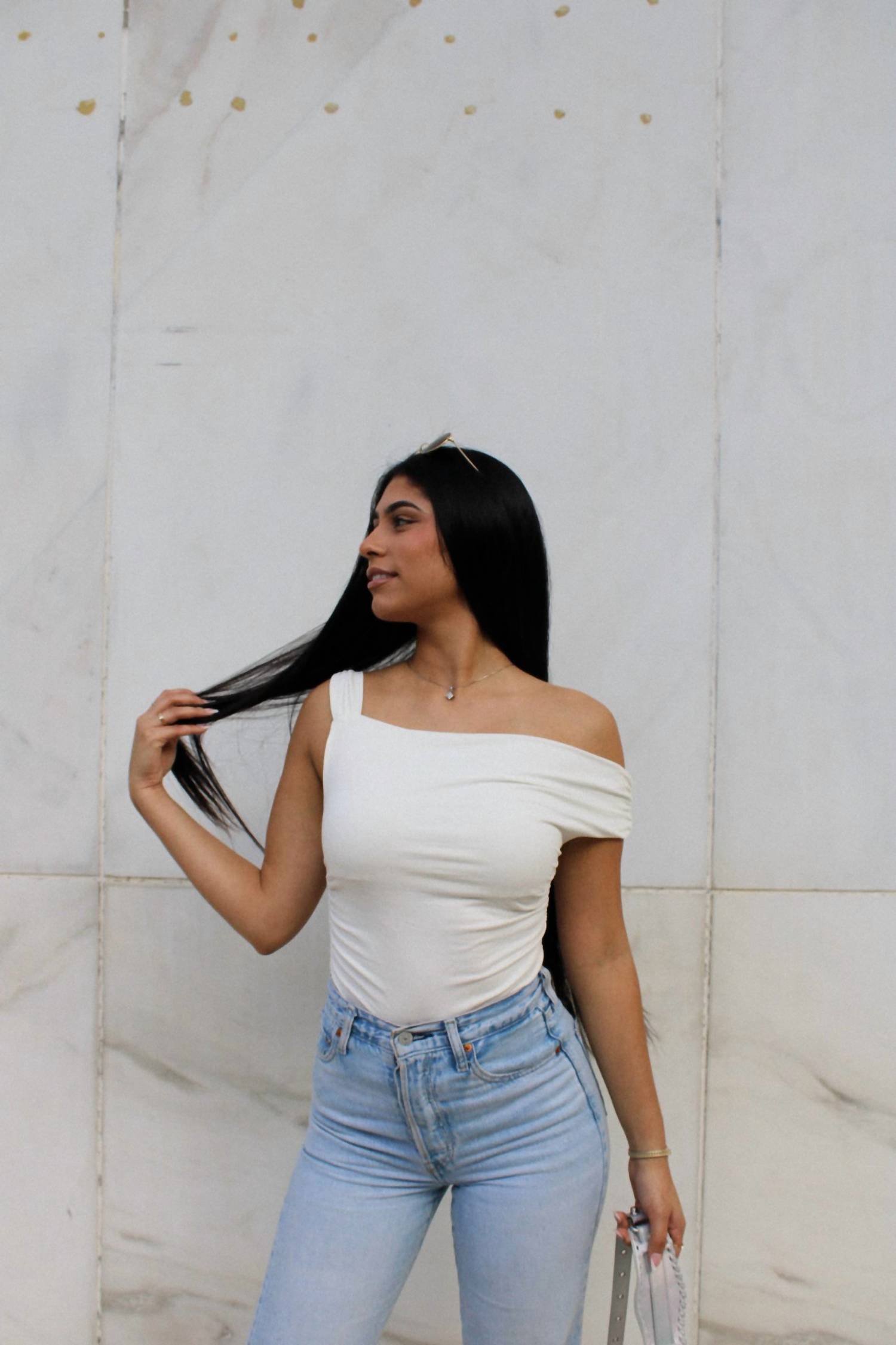 Emory Park Верхняя часть Ocean Drive белого цвета
Emory Park Верхняя часть Ocean Drive белого цвета