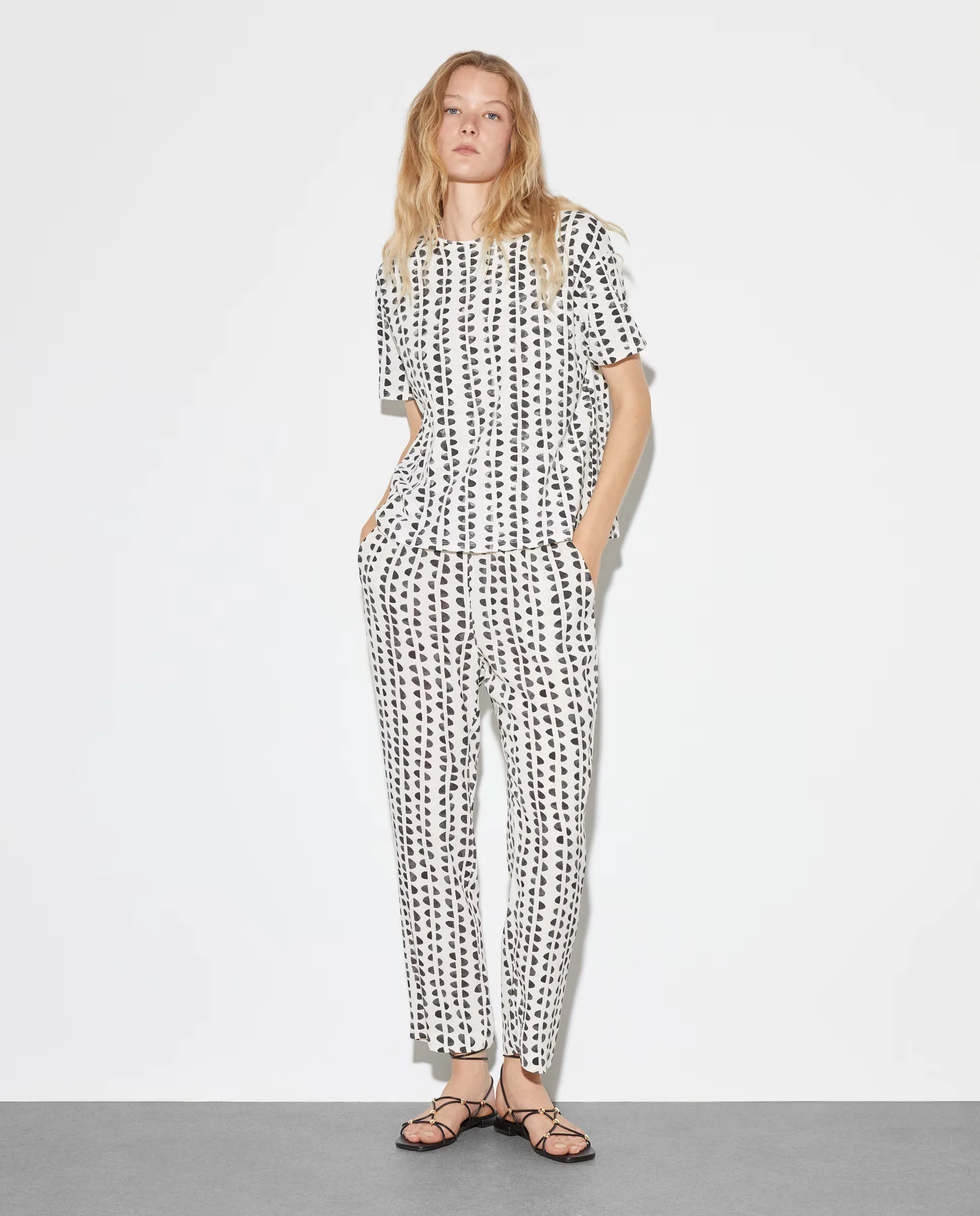 Женские пижамные брюки свободного кроя Woman El Corte Inglés, зеленый
Женские пижамные брюки свободного кроя Woman El Corte Inglés, зеленый