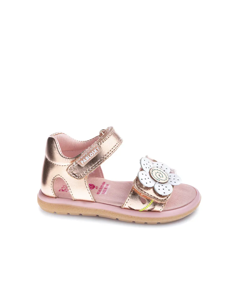 Кожаные сандалии для девочек на застежке-липучке Pablosky, золотой
Кожаные сандалии для девочек на застежке-липучке Pablosky, золотой