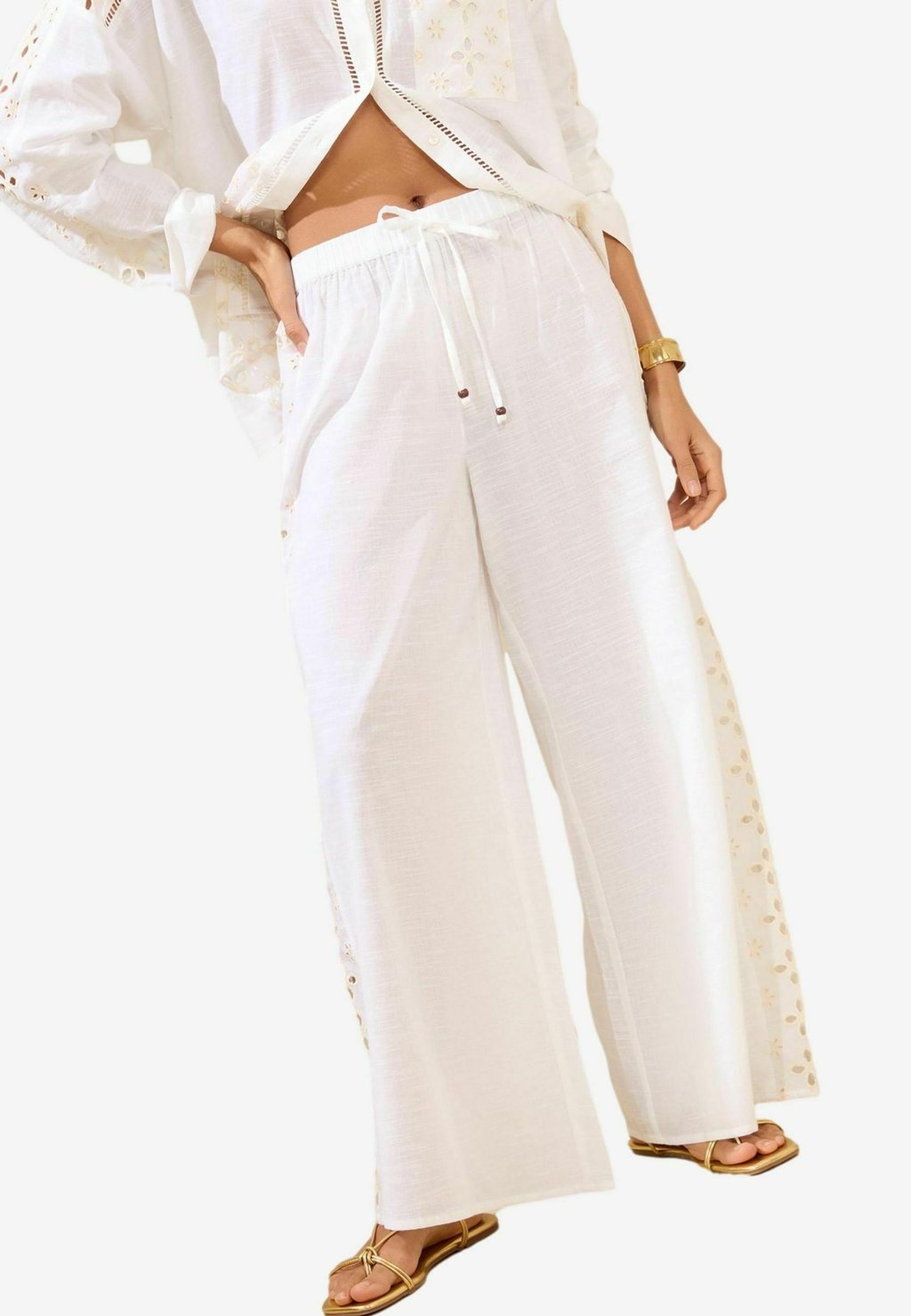 Брюки WIDE BRODERIE BEACH Lipsy, белый 
Брюки WIDE BRODERIE BEACH Lipsy, белый