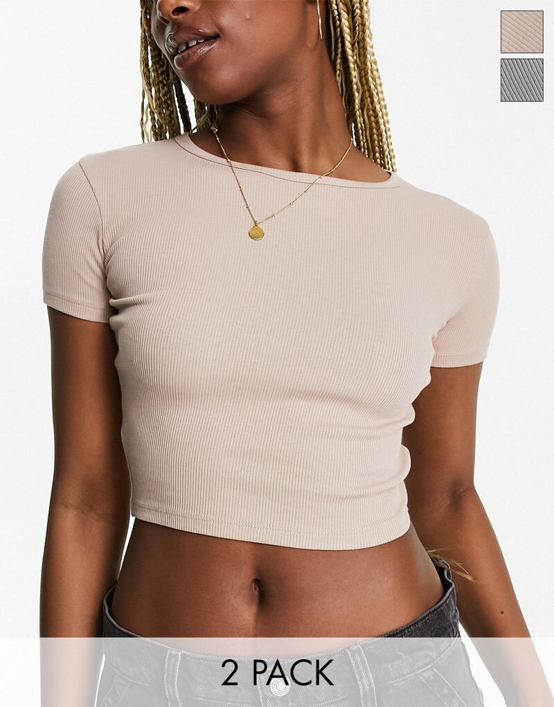 Pull&Bear — комплект из 2 коротких футболок в рубчик бежевого и графитового цветов
Pull&Bear — комплект из 2 коротких футболок в рубчик бежевого и графитового цветов