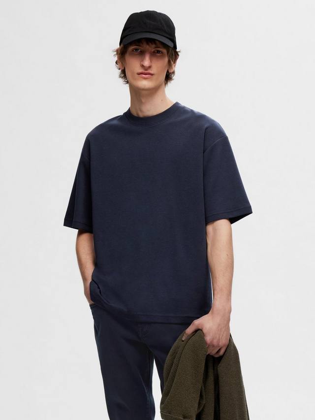 Футболка свободного покроя oscar SELECTED HOMME, цвет Sky Captain
Футболка свободного покроя oscar SELECTED HOMME, цвет Sky Captain