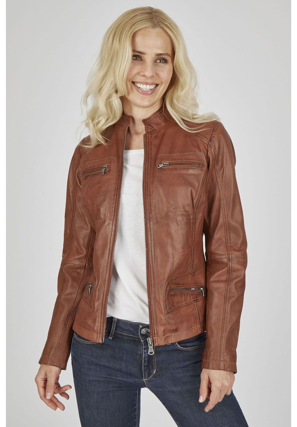 Кожаная куртка СЕТРИНА 7eleven, цвет Tabak
Кожаная куртка СЕТРИНА 7eleven, цвет Tabak