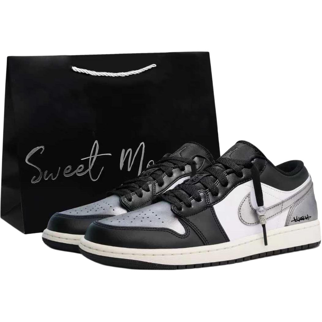 Jordan Air 1 Low Abrasion Resistant Slip Resistant низкие детские баскетбольные кроссовки Silver Black для подростков
Jordan Air 1 Low Abrasion Resistant Slip Resistant низкие детские баскетбольные кроссовки Silver Black для подростков