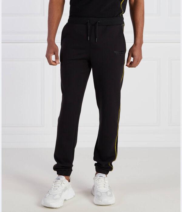 Брюки Classic fit Karl Lagerfeld, черный
Брюки Classic fit Karl Lagerfeld, черный