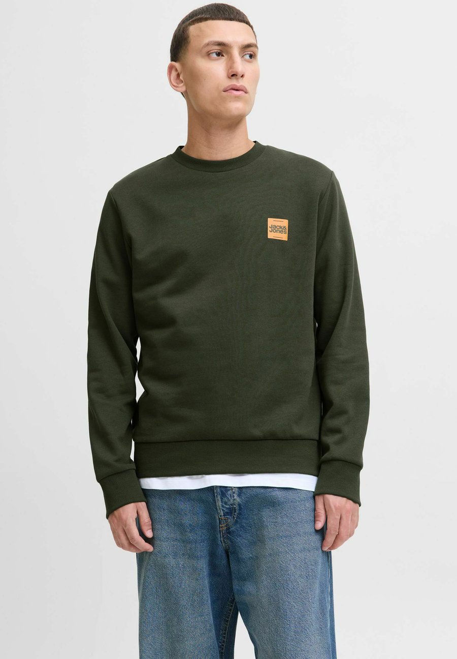 Толстовка Jack & Jones Sweatshirt, Duffel Bag/Khaki
Толстовка Jack & Jones Sweatshirt, Duffel Bag/Khaki