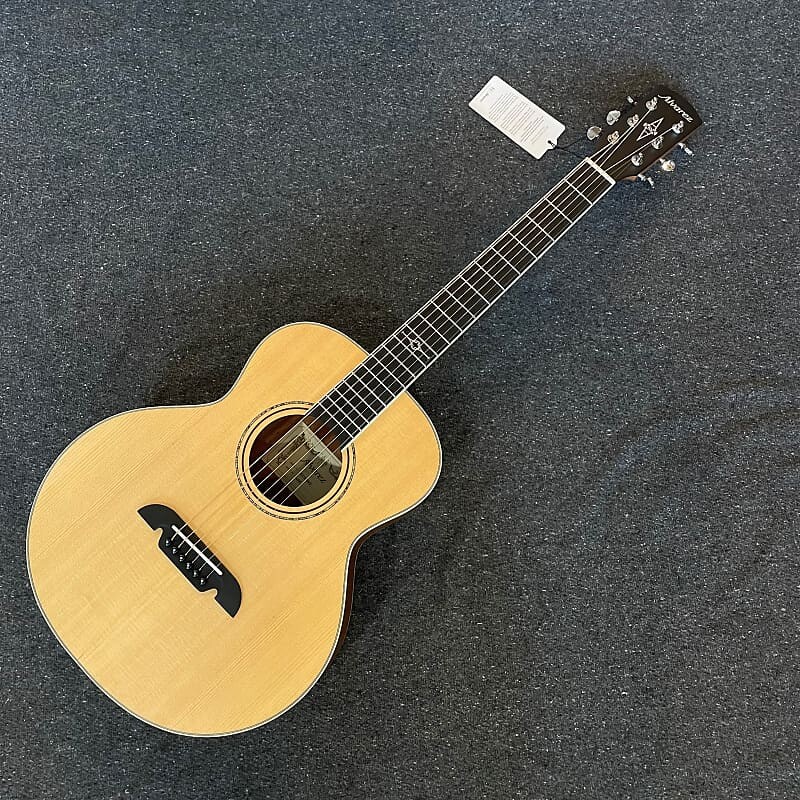 Акустическая гитара Alvarez LJ2E Little Jumbo Travel Guitar with Deluxe Gig Bag & EQ 3lbs, 13oz
Акустическая гитара Alvarez LJ2E Little Jumbo Travel Guitar with Deluxe Gig Bag & EQ 3lbs, 13oz