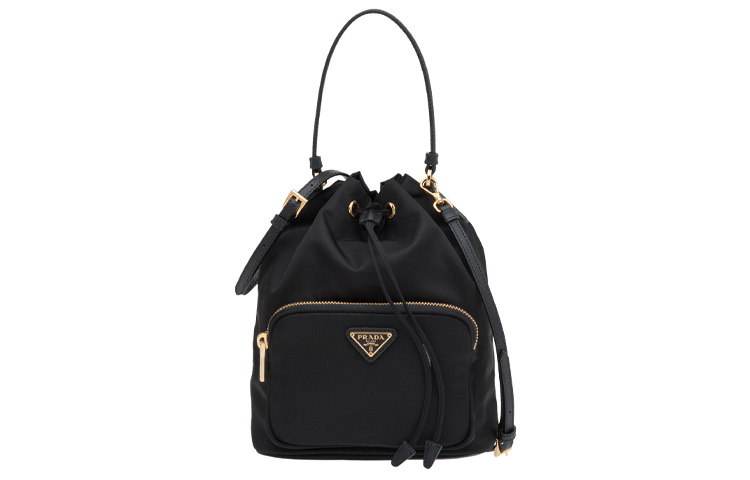 Сумка через плечо Re-Nylo из нейлона и кожи на шнурке черная PRADA
Сумка через плечо Re-Nylo из нейлона и кожи на шнурке черная PRADA