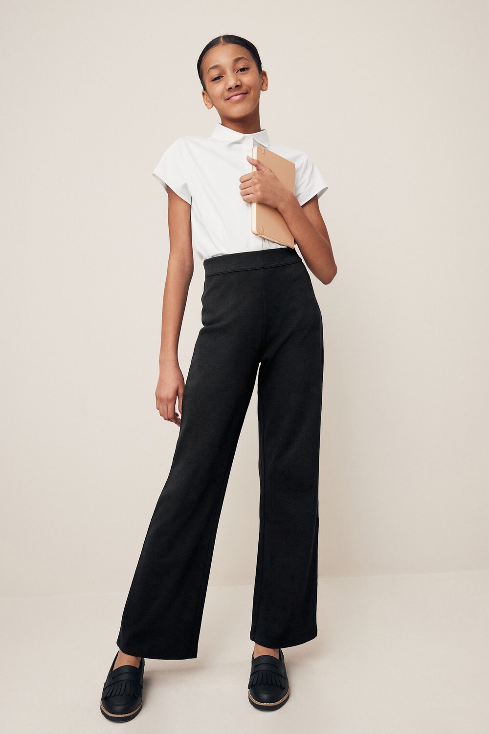 Школьные брюки клеш из эластичного трикотажа с высоким содержанием хлопка, зауженные книзу, с высокой талией (9 17 лет) Next, черный 
Школьные брюки клеш из эластичного трикотажа с высоким содержанием хлопка, зауженные книзу, с высокой талией (9 17 лет) Next, черный