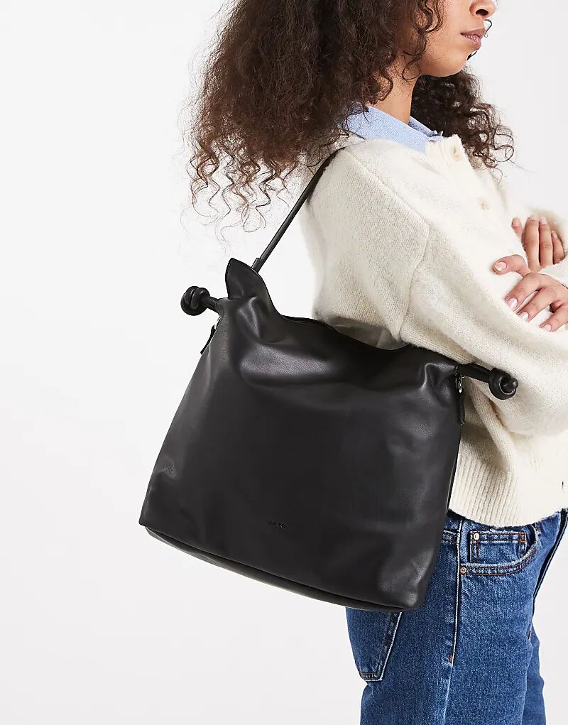 Мягкая сумка через плечо PASQ черного цвета с завязкой, Черный, Мягкая сумка через плечо PASQ черного цвета с завязкой
Мягкая сумка через плечо PASQ черного цвета с завязкой, Черный, Мягкая сумка через плечо PASQ черного цвета с завязкой