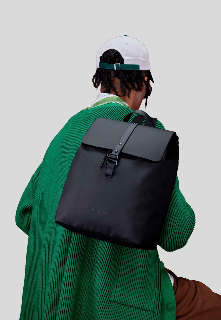 Рюкзак Gaston Luga DÄSH BUCKET , Black
Рюкзак Gaston Luga DÄSH BUCKET , Black