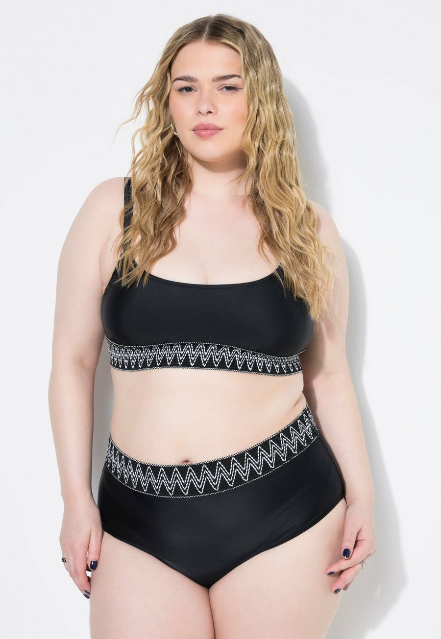 Низ бикини Studio Untold Bikini bottoms, Black
Низ бикини Studio Untold Bikini bottoms, Black