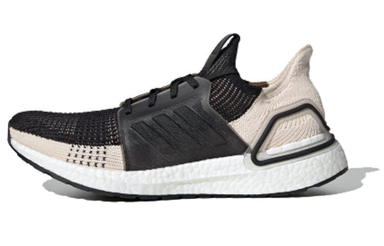Мужские беговые кроссовки Adidas Ultraboost 19
Мужские беговые кроссовки Adidas Ultraboost 19
