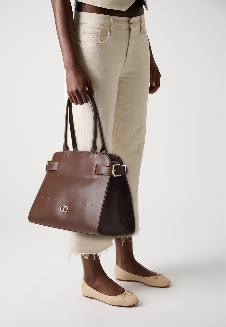 Сумка TWINSET BAG, Coffee/Brown
Сумка TWINSET BAG, Coffee/Brown