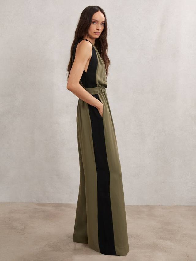 Inez комбинезон без бретелей с цветными блоками и широкими штанинами Reiss, Khaki Green/Black
Inez комбинезон без бретелей с цветными блоками и широкими штанинами Reiss, Khaki Green/Black