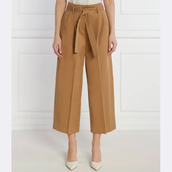 Брюки свободного кроя с поясом Tenoy Boss, коричневый
Брюки свободного кроя с поясом Tenoy Boss, коричневый