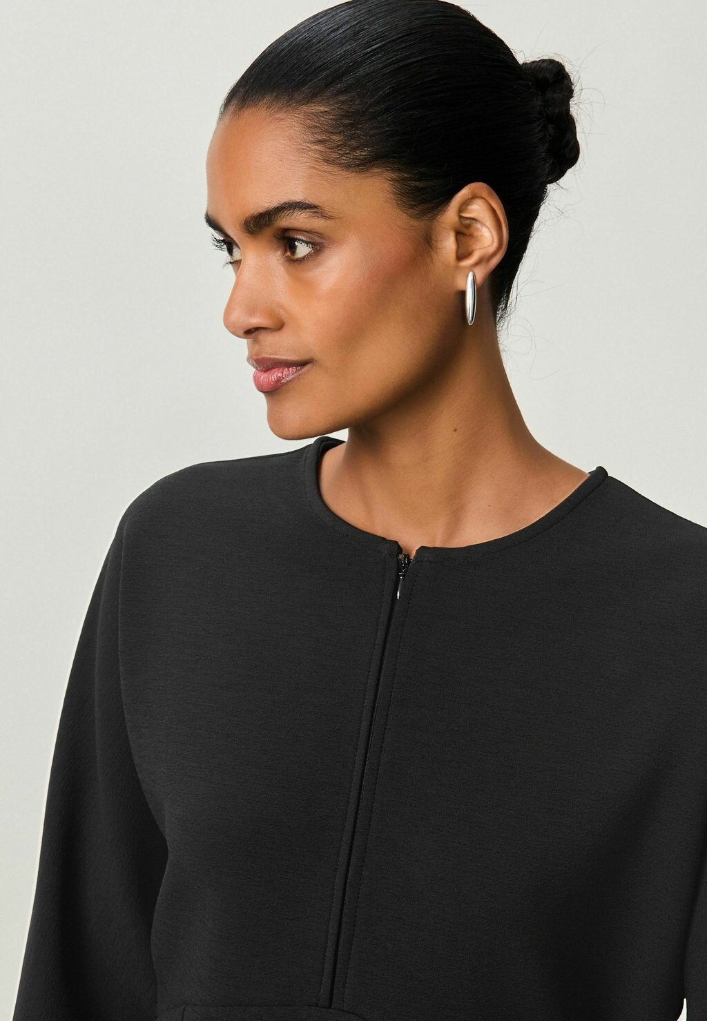 Платье-джемпер Next, черный 
Платье-джемпер Next, черный