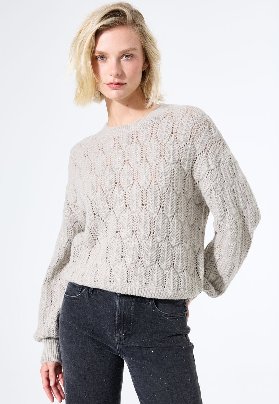 Джемпер Garcia Jumper, Feather Grey/Grey
Джемпер Garcia Jumper, Feather Grey/Grey