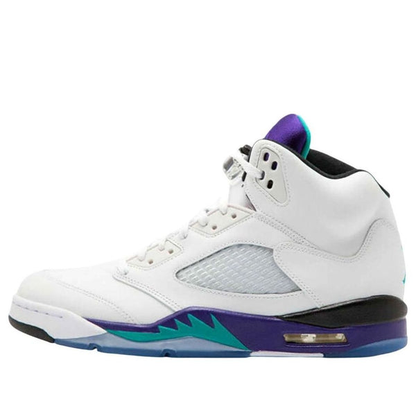 Кроссовки 5 og 2025 Air Jordan, белый
Кроссовки 5 og 2025 Air Jordan, белый