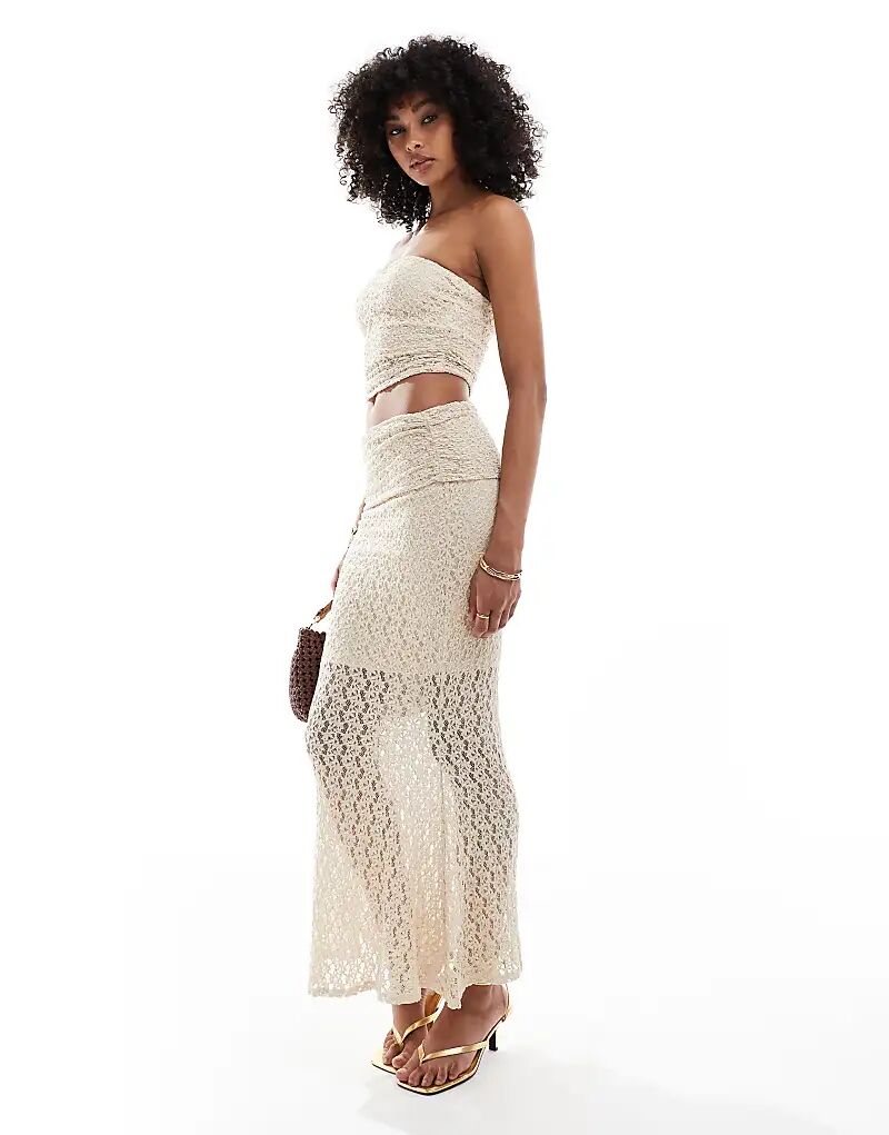 Юбка миди с кружевом и отворотом New Look, бежевого цвета
Юбка миди с кружевом и отворотом New Look, бежевого цвета