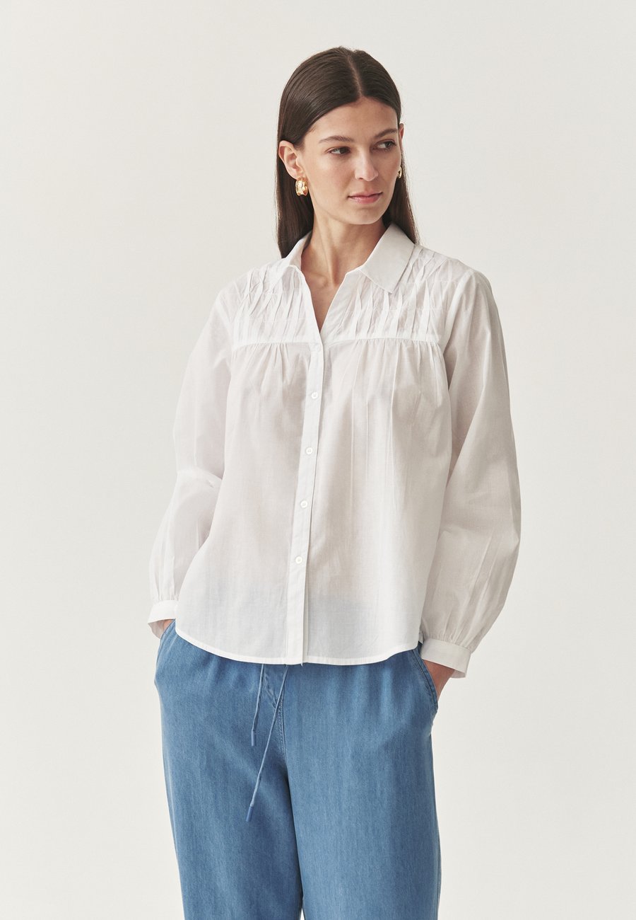 Блуза TATUUM Button-down blouse, White
Блуза TATUUM Button-down blouse, White