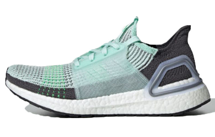 Женские кроссовки Adidas Ultraboost 19
Женские кроссовки Adidas Ultraboost 19