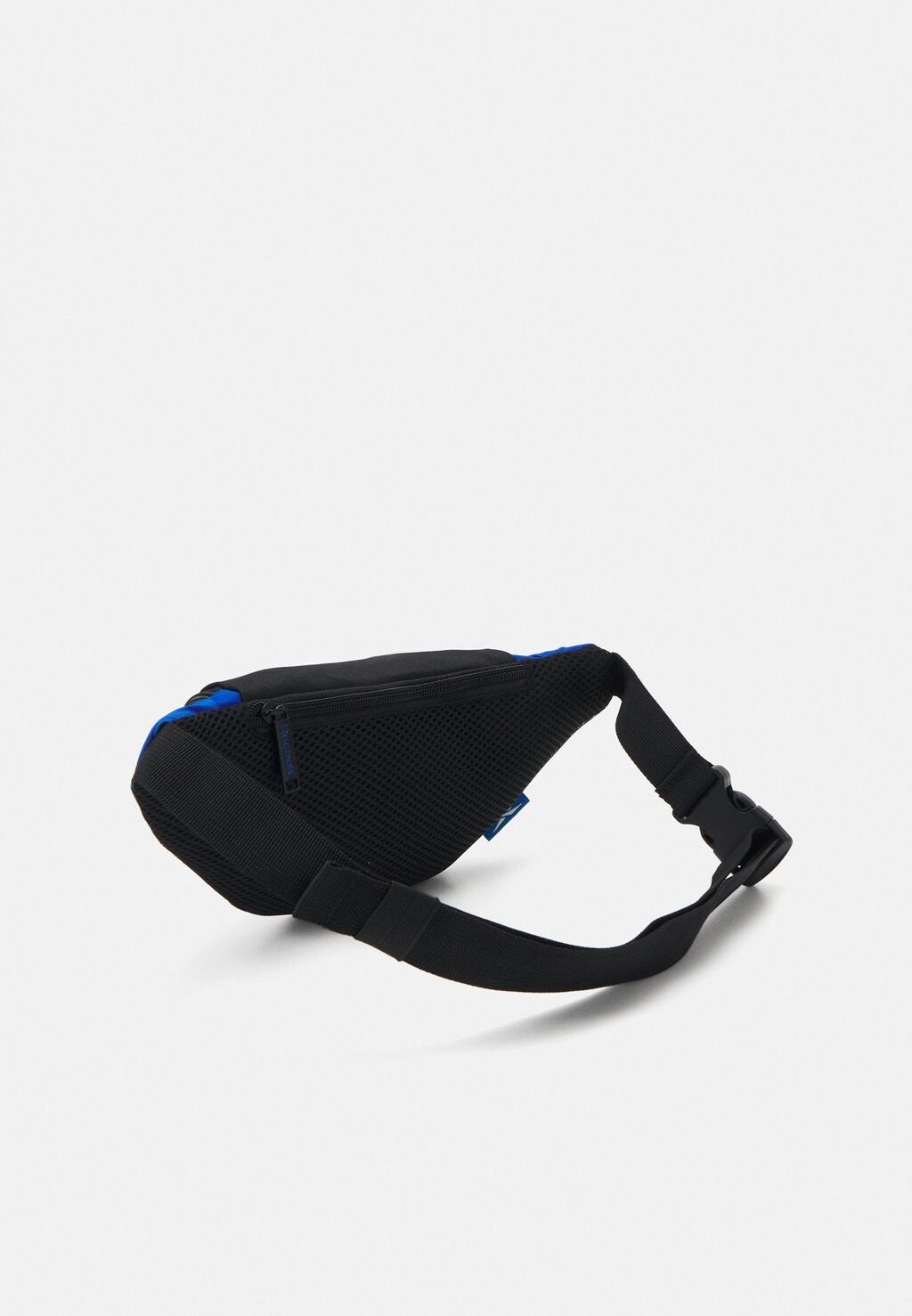 Поясная сумка MALDEN WAIST BAG UNISEX Reebok, синий
Поясная сумка MALDEN WAIST BAG UNISEX Reebok, синий
