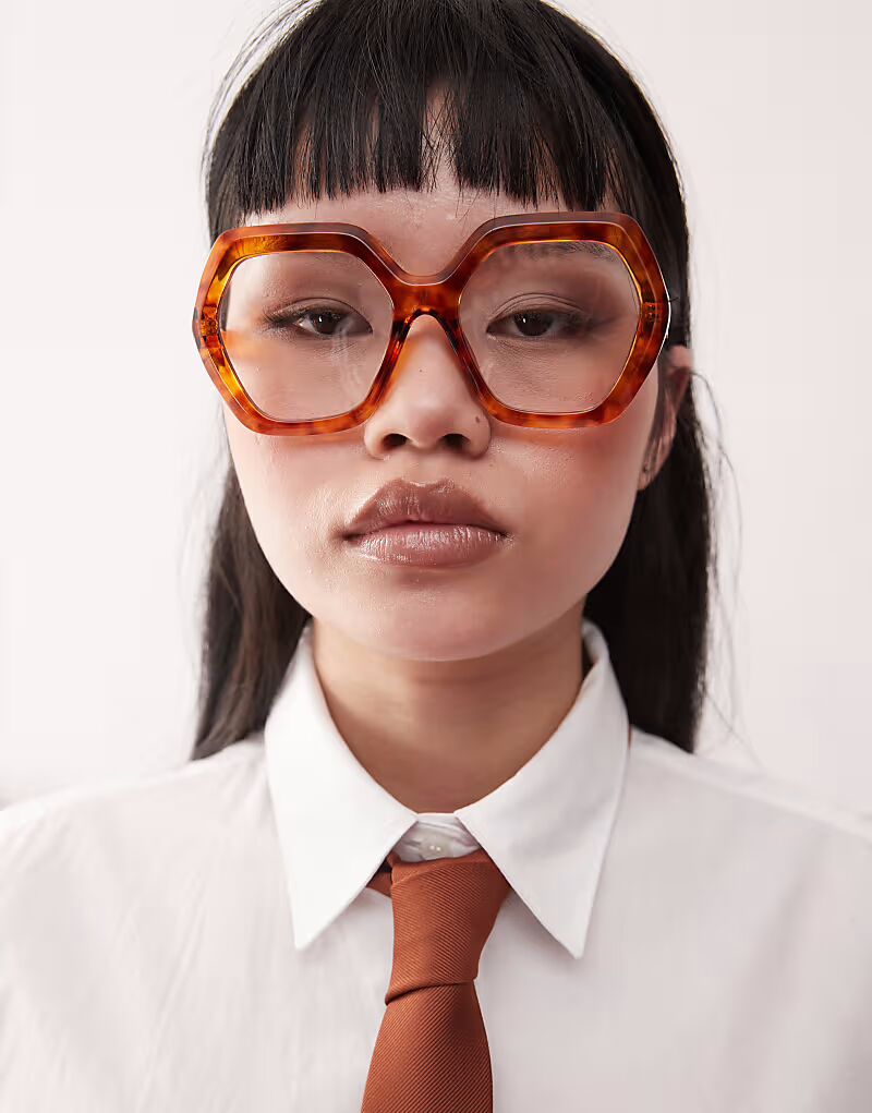 Восстановленные винтажные шестиугольные синие очки 70-х годов в черепаховой оправе Reclaimed Vintage
Восстановленные винтажные шестиугольные синие очки 70-х годов в черепаховой оправе Reclaimed Vintage