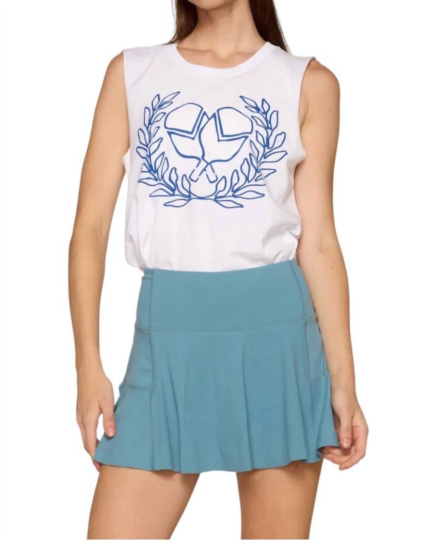 Майка Victory Muscle белого цвета PSUNDAYS
Майка Victory Muscle белого цвета PSUNDAYS