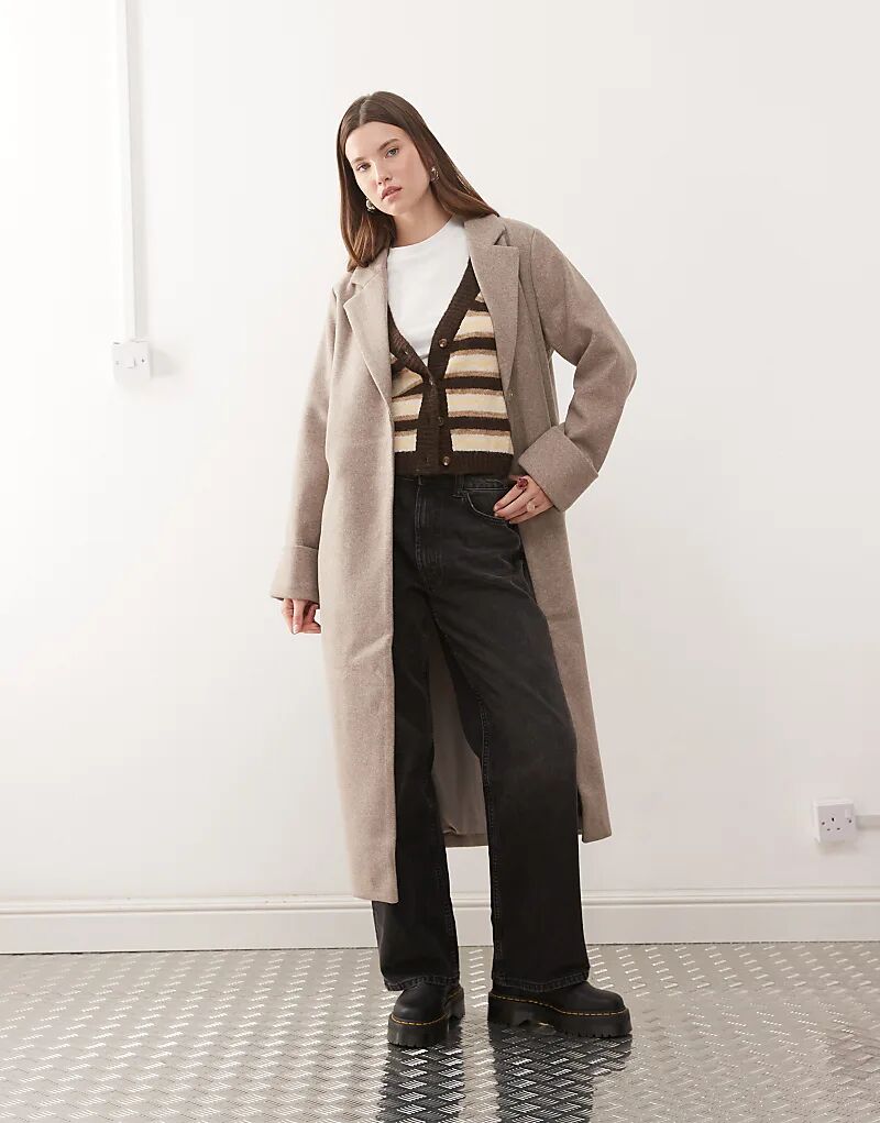 Длинное пальто Noisy May бежевого цвета
Длинное пальто Noisy May бежевого цвета