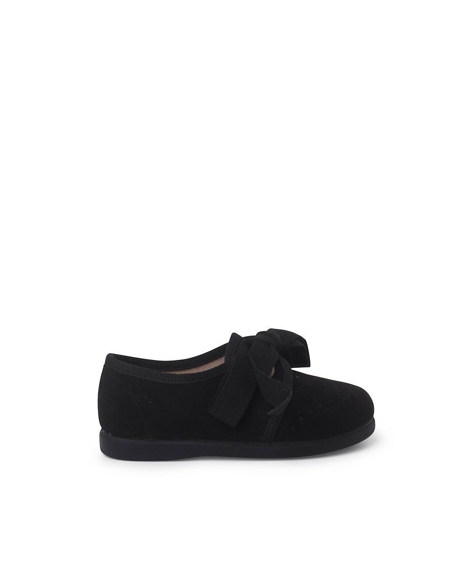Английские туфли для мальчика с бантиком и заклепками Pisamonas, черный
Английские туфли для мальчика с бантиком и заклепками Pisamonas, черный