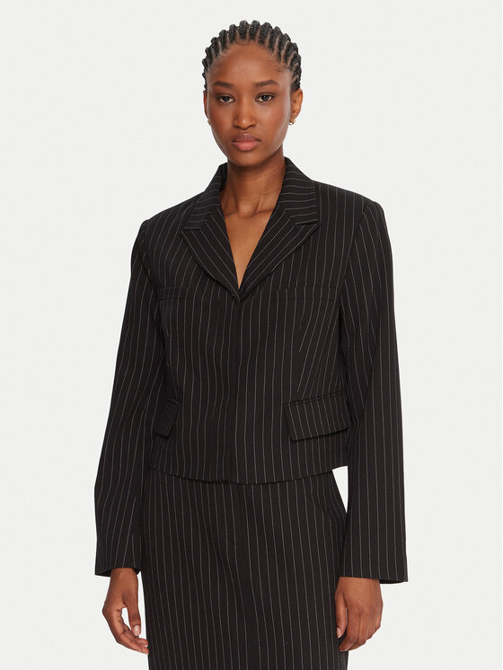 Пиджак regular fit 75ZAG French Connection, черный
Пиджак regular fit 75ZAG French Connection, черный