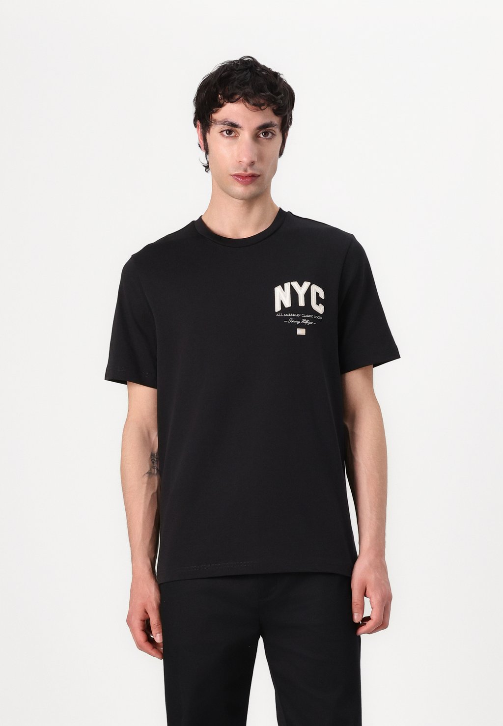 Футболка с принтом SCRIPT TEE Tommy Hilfiger, черный
Футболка с принтом SCRIPT TEE Tommy Hilfiger, черный