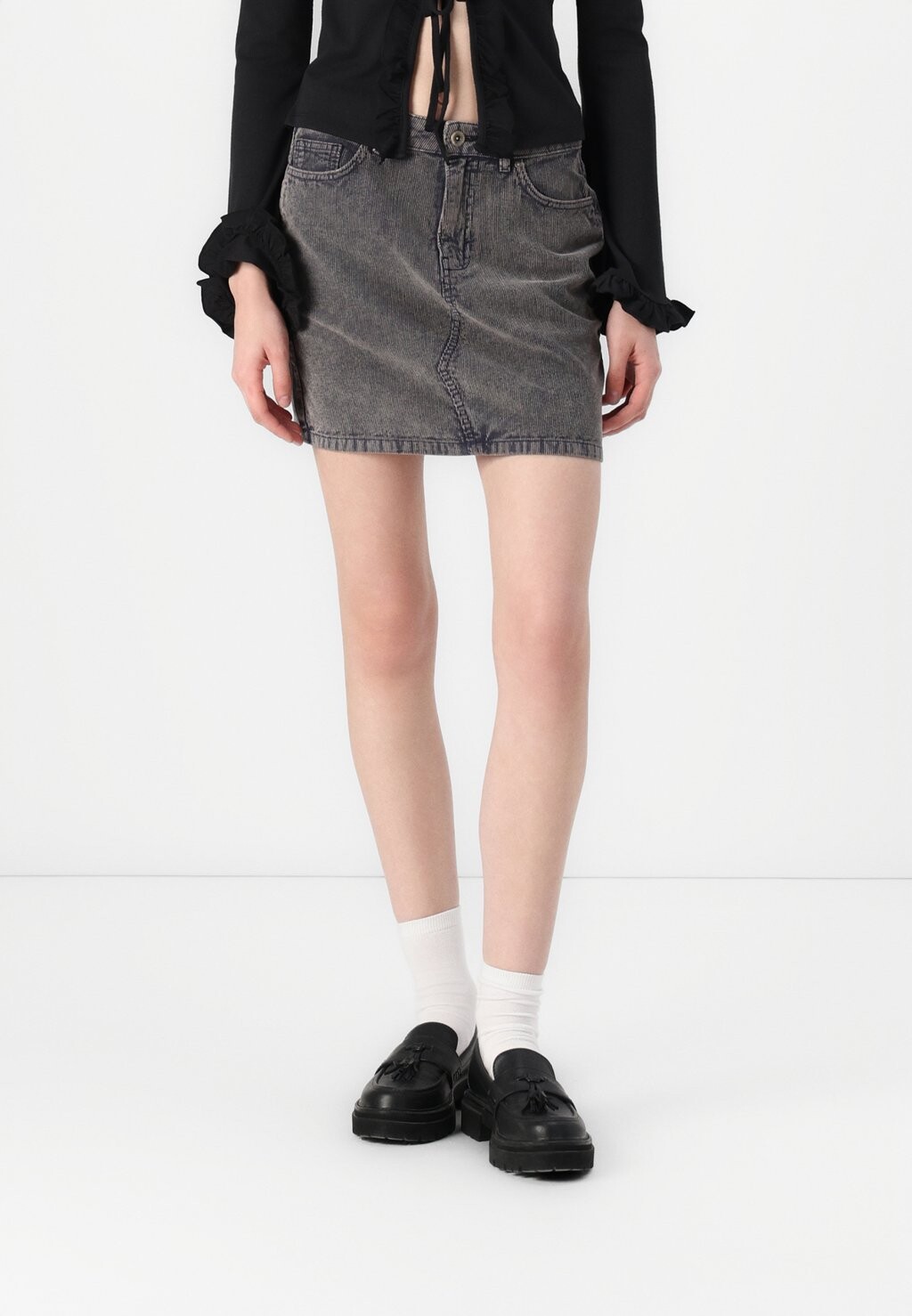 Мини-юбка ONLSKY MOUNA SKIRT ONLY, черный деним
Мини-юбка ONLSKY MOUNA SKIRT ONLY, черный деним