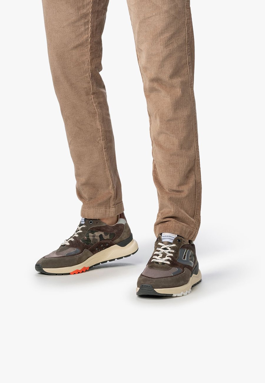 Кроссовки Floris van Bommel SNEAKER, Darkgreen/Dark Green
Кроссовки Floris van Bommel SNEAKER, Darkgreen/Dark Green