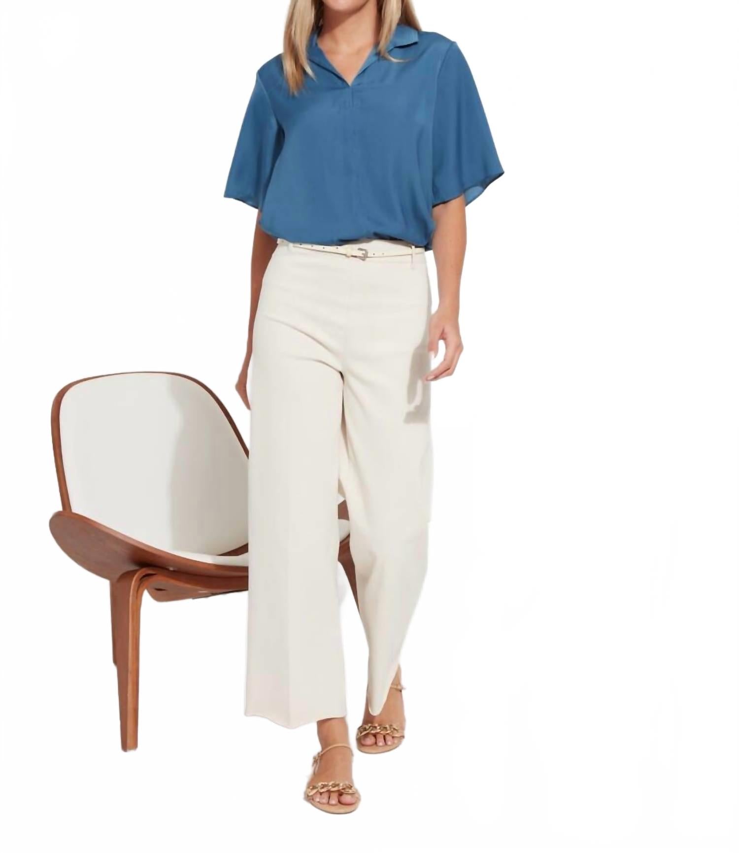 Укороченный топ Telia в цвете Magnetic Blue Lysse, Magnetic Blue
Укороченный топ Telia в цвете Magnetic Blue Lysse, Magnetic Blue