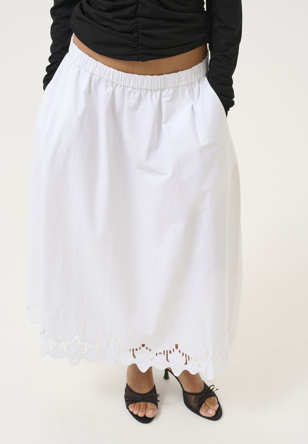 Длинная юбка Karen by Simonsen, слоновая кость
Длинная юбка Karen by Simonsen, слоновая кость