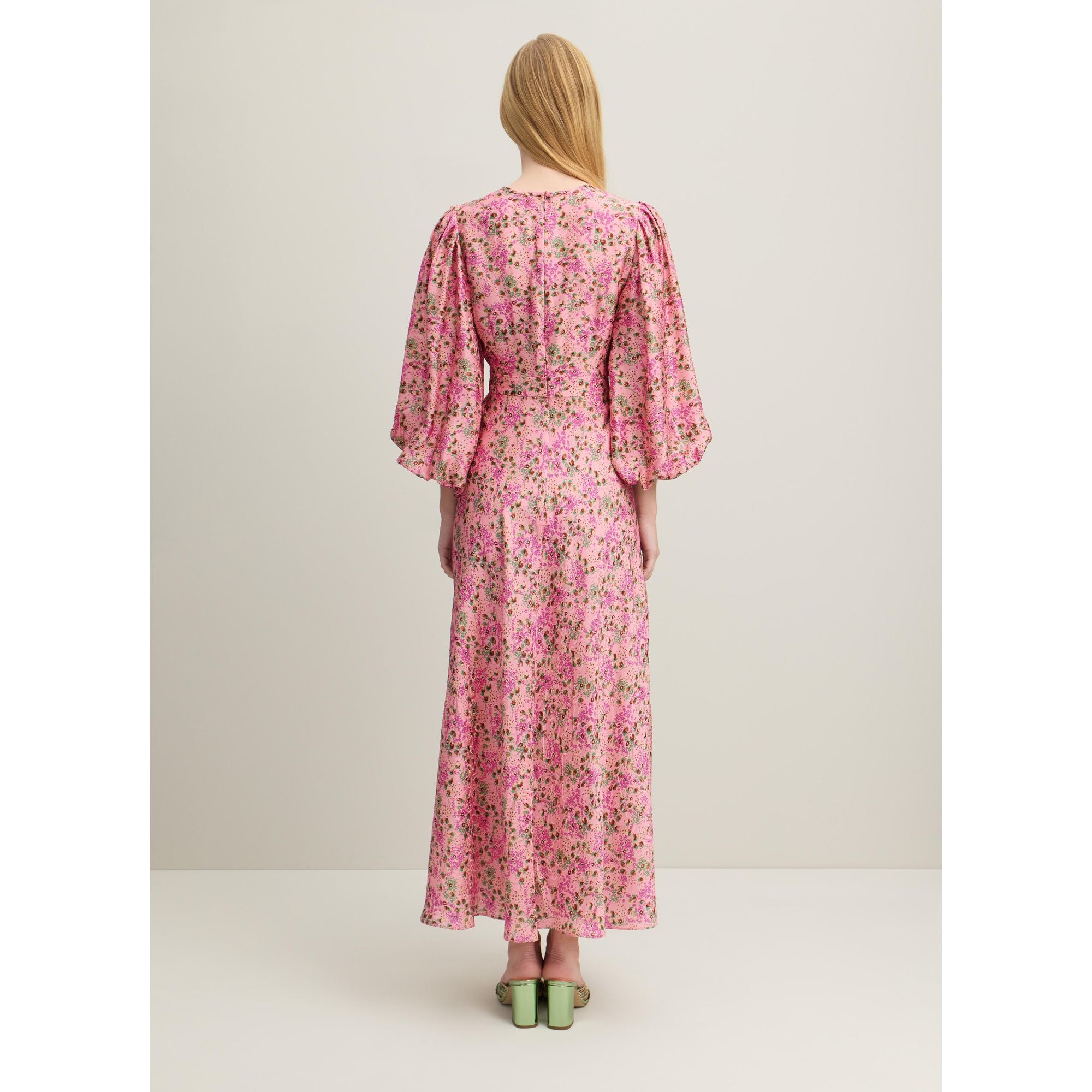 Платье Lois Lk Bennett, мультиколор
Платье Lois Lk Bennett, мультиколор